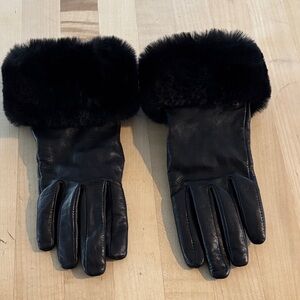 Ted Baker London Black Leather Faux Fur Trim Gloves- M/L